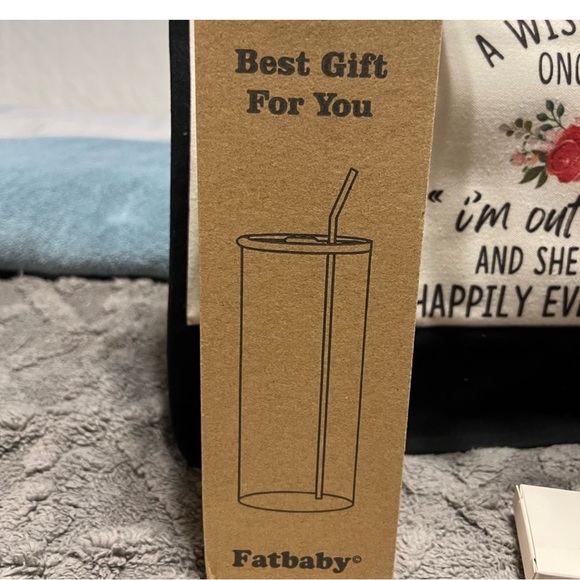 NIB Retirement tumbler - Picture 3 of 3